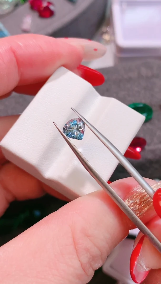 裸石海蓝宝石水滴0.71ct