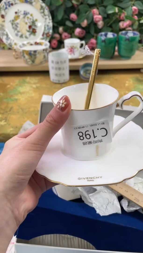 瓷片花****?198狗哥瓷器直播间111