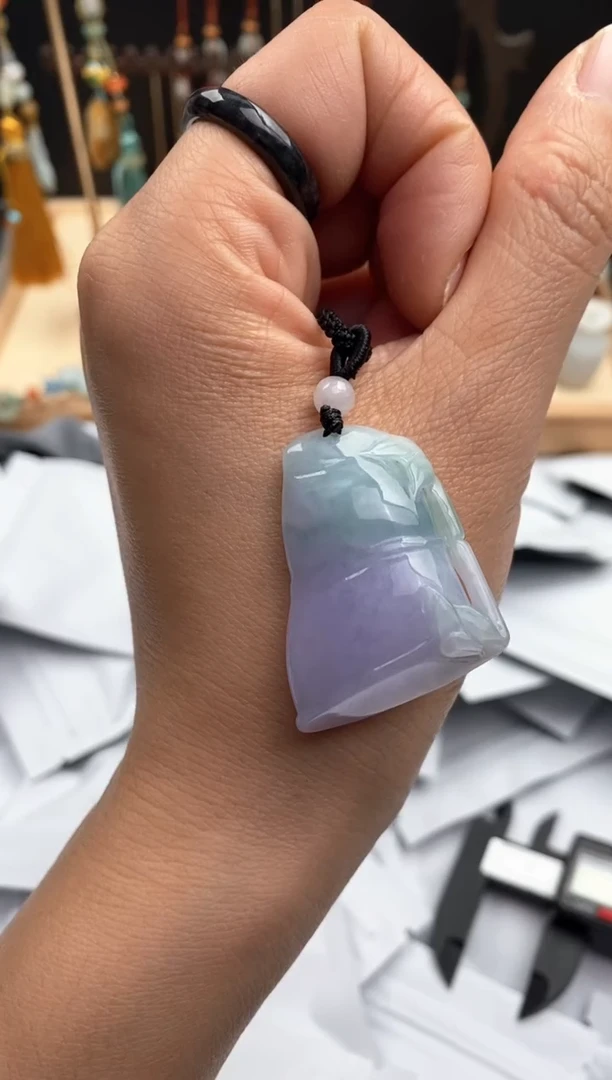 【闪购商品】翡翠颈饰未镶嵌竹子