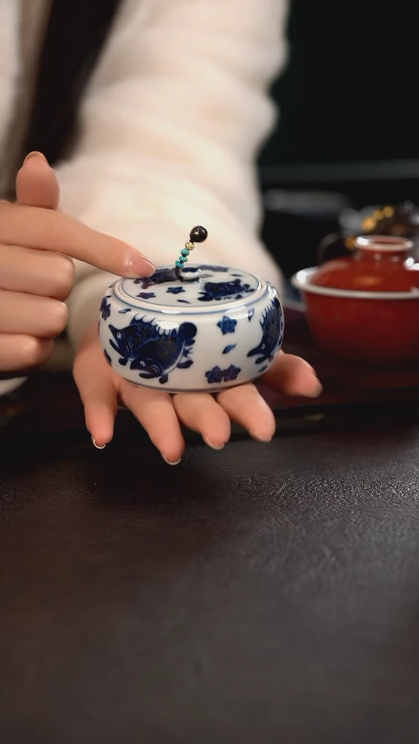 洪印慕明桃花鳜鱼小茶叶罐