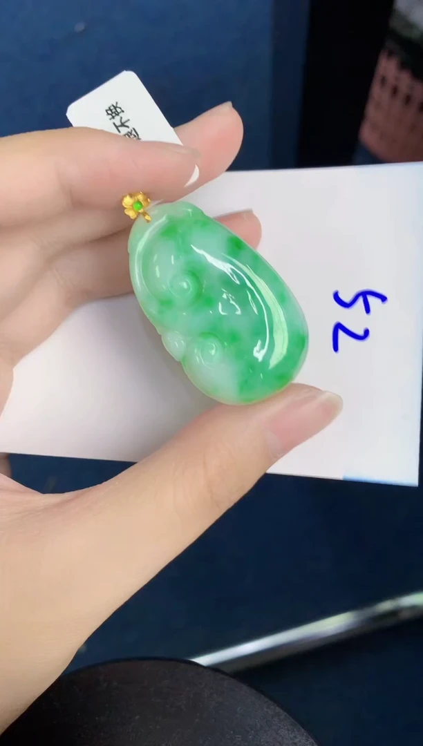 翡翠18K金镶嵌颈饰天然翡翠緬甸A貨