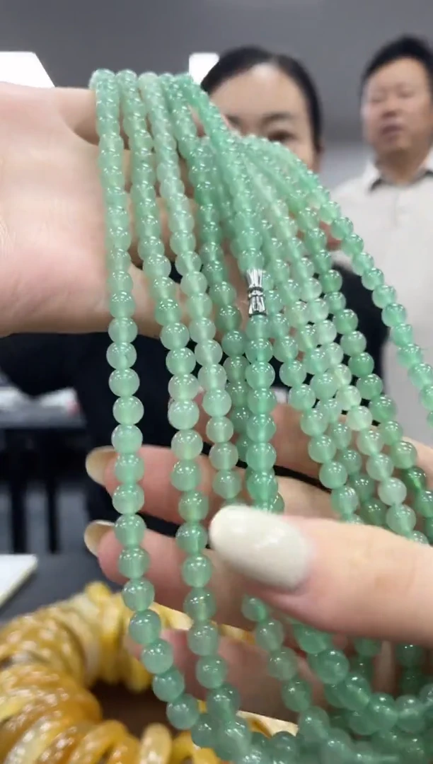 石英质玉链子未镶嵌多样性拍一发一z