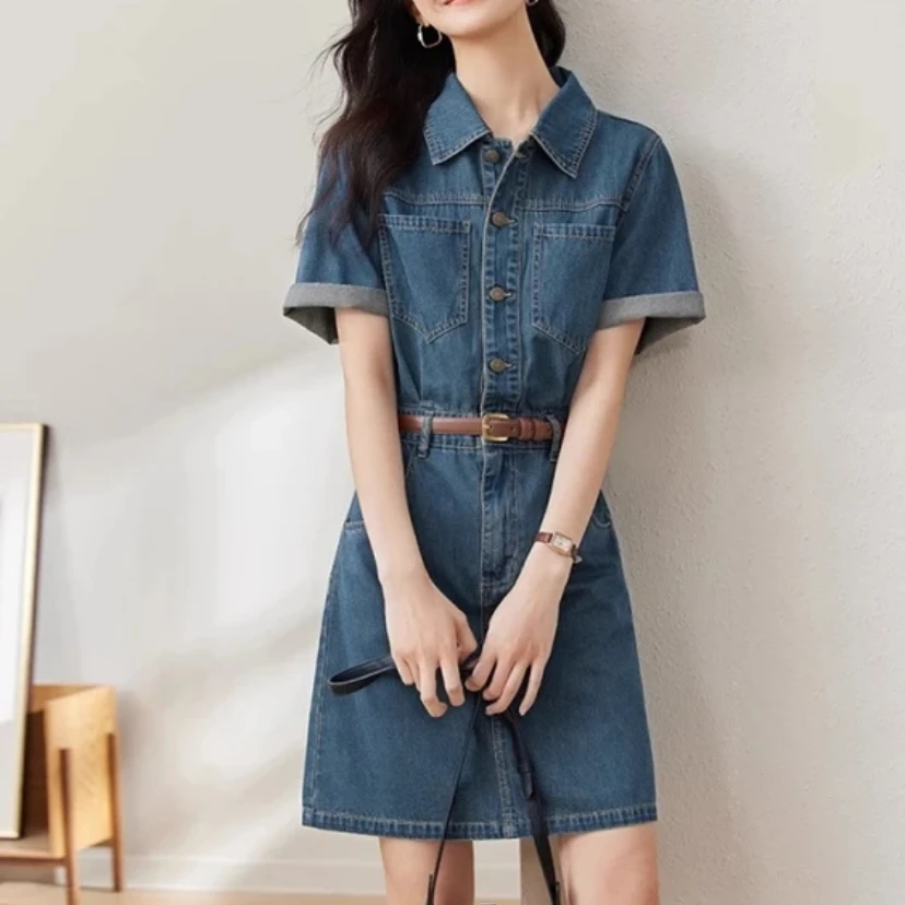 高级感蓝色牛仔连衣裙女新款夏季通勤风穿搭中长款A字一步裙子ins