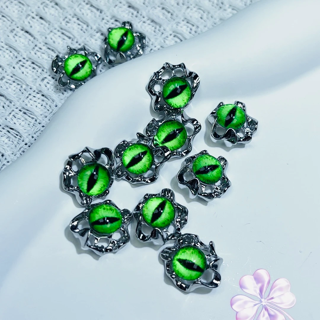 （两单包邮）跨境恶魔之眼绿色猫眼合金轻奢美甲饰品流行清新彩色10