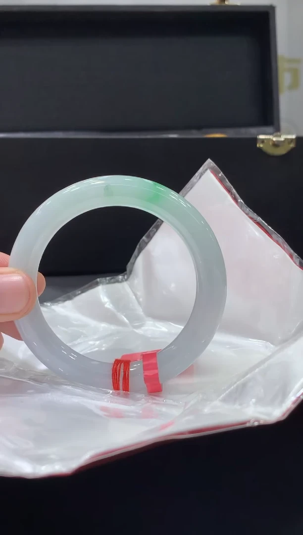 未镶嵌手镯翡翠翡翠手镯