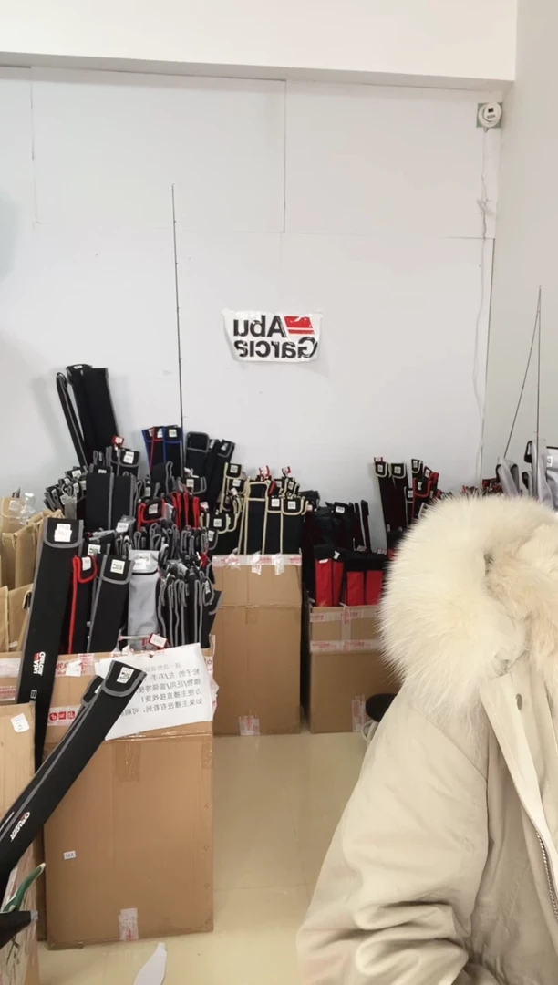 爱****哥1283二手鳟人4代1.68UL直柄