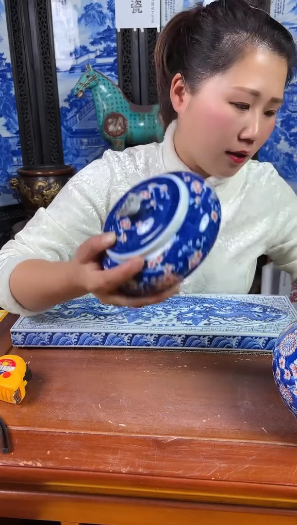 【闪购商品】摆件景德镇陶瓷仿古摆件J906