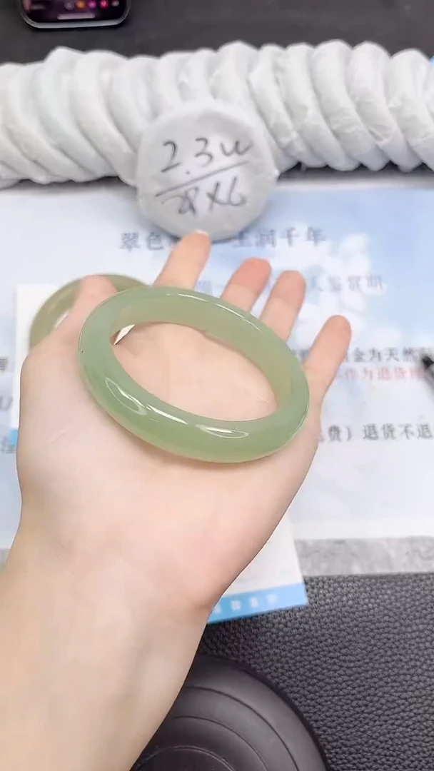 石英质玉手镯未镶嵌303-56.2
