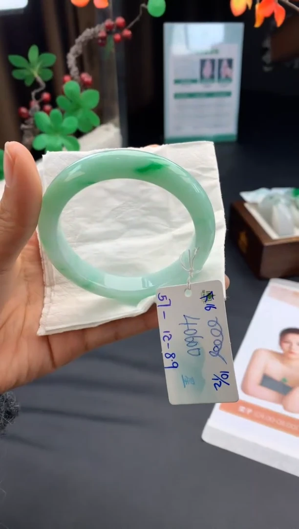 未镶嵌手镯翡翠翡翠自带#送人#，假一赔三