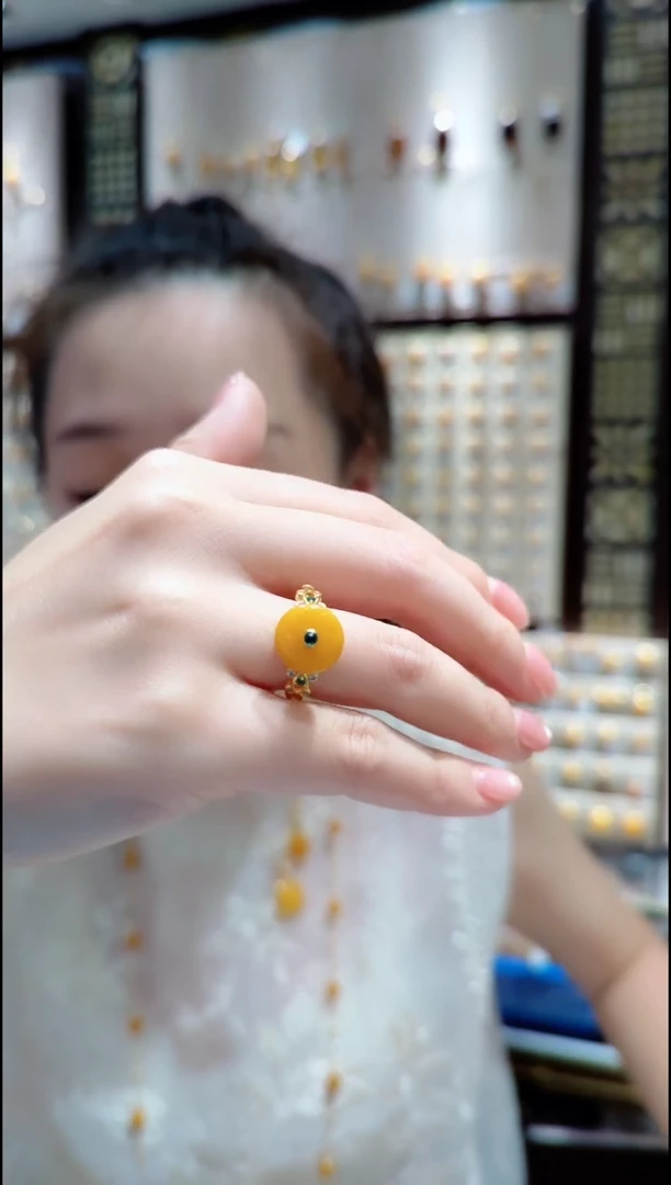 银S925镀金镶嵌蜜蜡珠宝奇石﹣B866蜜蜡戒指