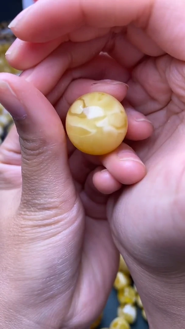 裸石蜜蜡未镶嵌蜜蜡.77