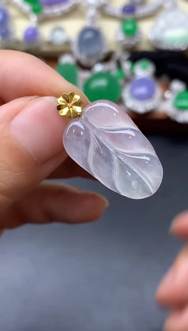 颈饰18K金镶嵌翡翠200-中国好珍宝