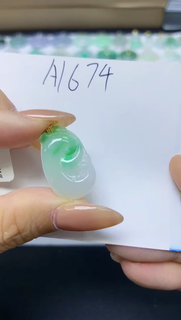 颈饰未镶嵌翡翠天然缅甸A货翡翠百元以上9元证书费自理