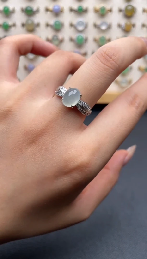 银S925镶嵌戒指翡翠一物一证一礼盒