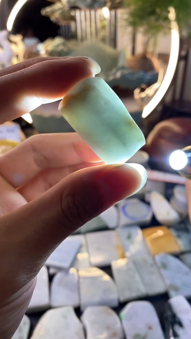 未镶嵌挂件翡翠天然缅货翡翠毛料