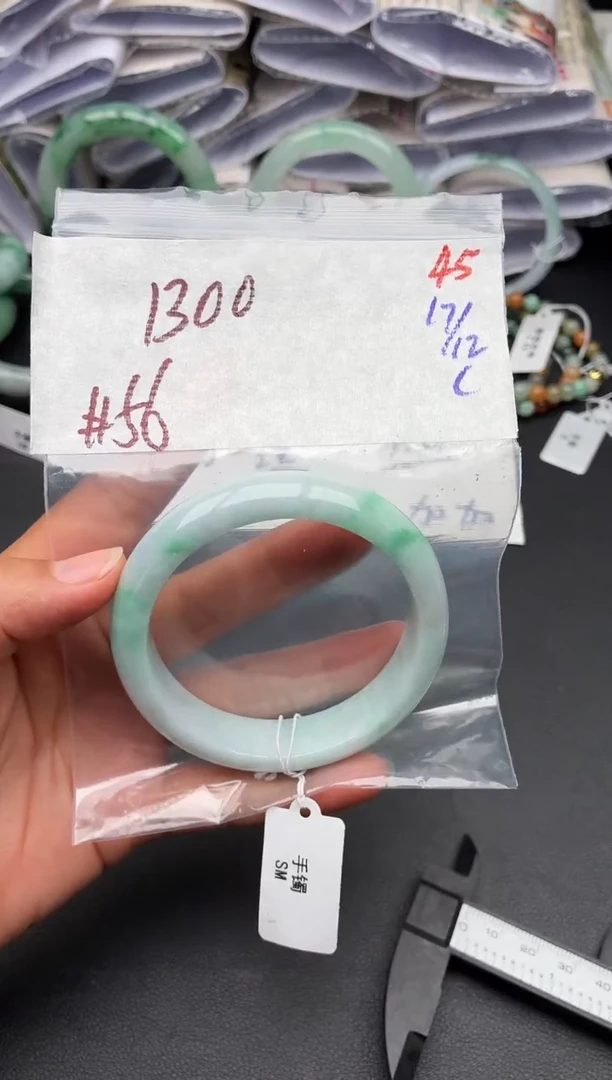 未镶嵌定制翡翠毛货需精细抛光多样性发1件45