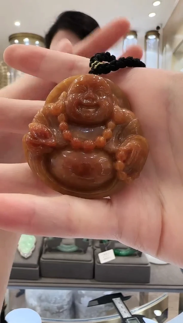 翡翠未镶嵌颈饰49    51*14*46.3