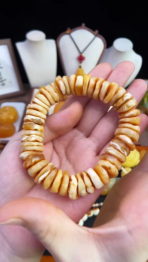 琥珀未镶嵌珠宝奇石柒月