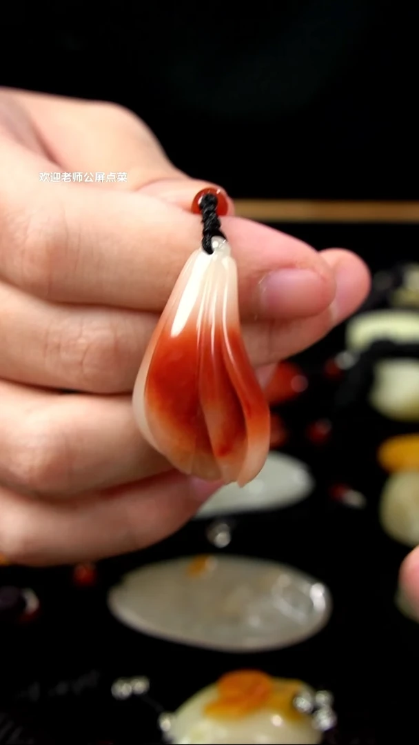 寿山石芙蓉玉兰花挂坠