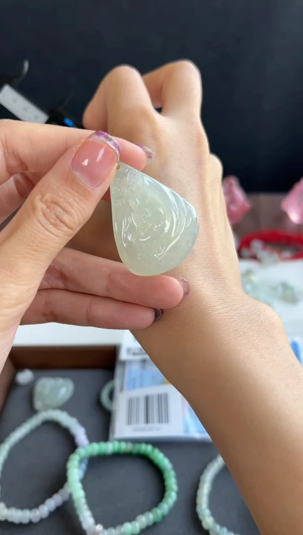 吊坠(不含链)未镶嵌翡翠412买断