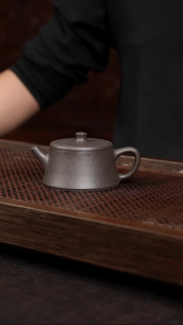 【闪购商品】紫砂茶壶千禧紫泥云柱