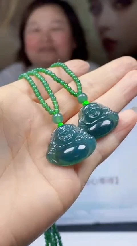 翡翠未镶嵌颈饰多样性发货 (只发一件) *MC66