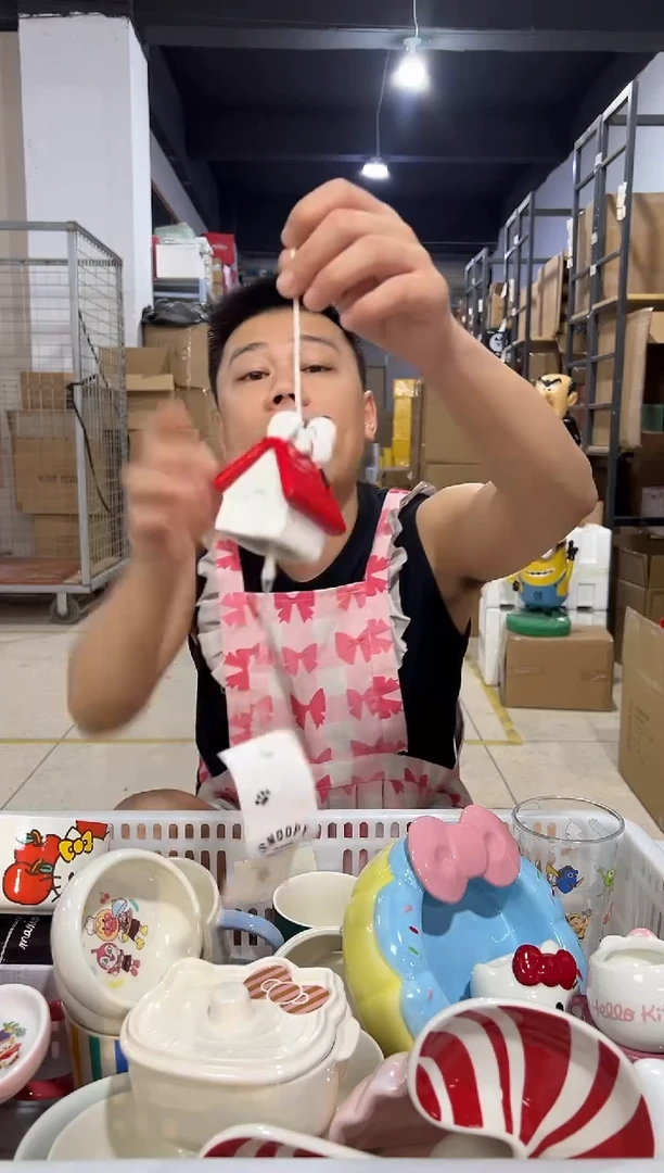 瓷片史努比房子风铃 陶瓷
