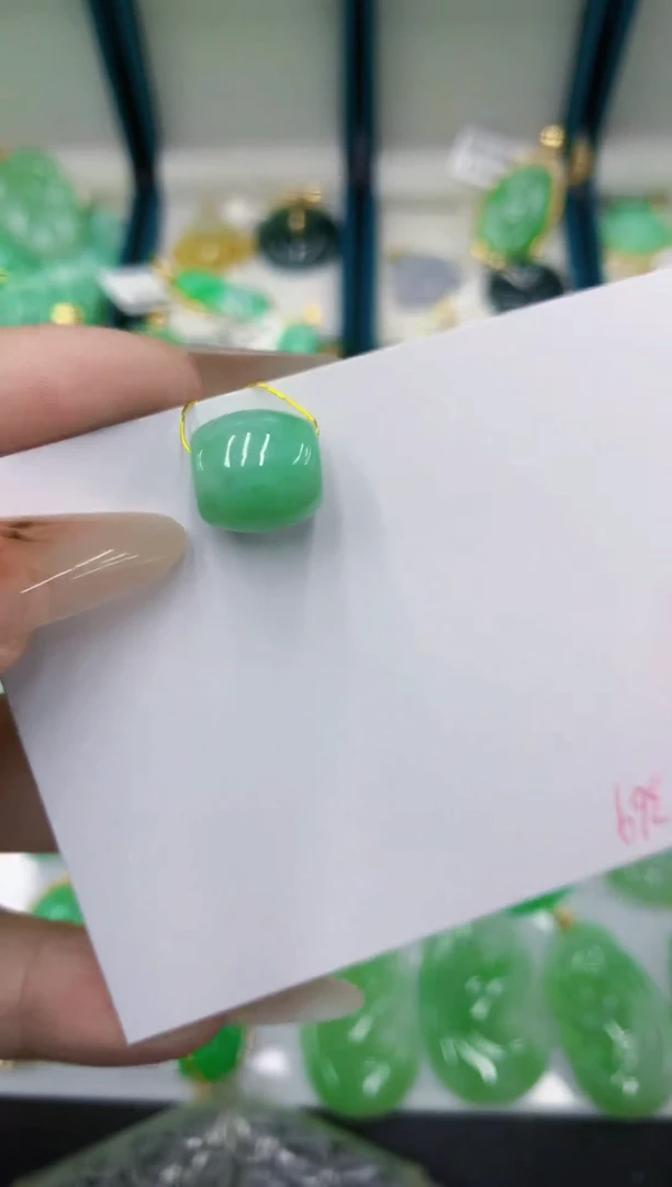 颈饰未镶嵌翡翠111111