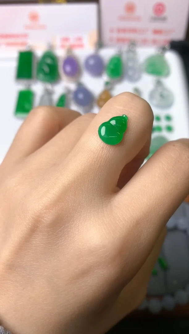 【闪购商品】定制翡翠未镶嵌裸石（镶嵌定制）