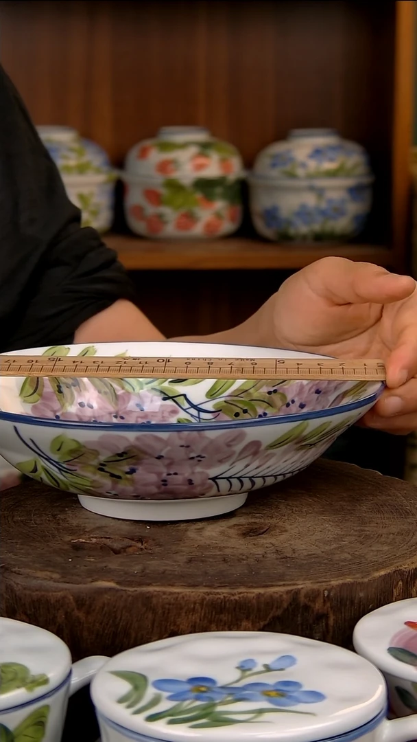 瓷片高白8英寸葫芦盘-紫藤