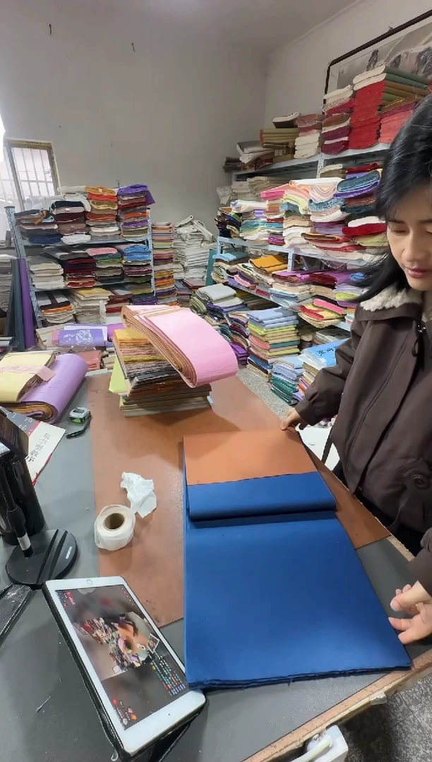 34*138瓷青色光板真银50张