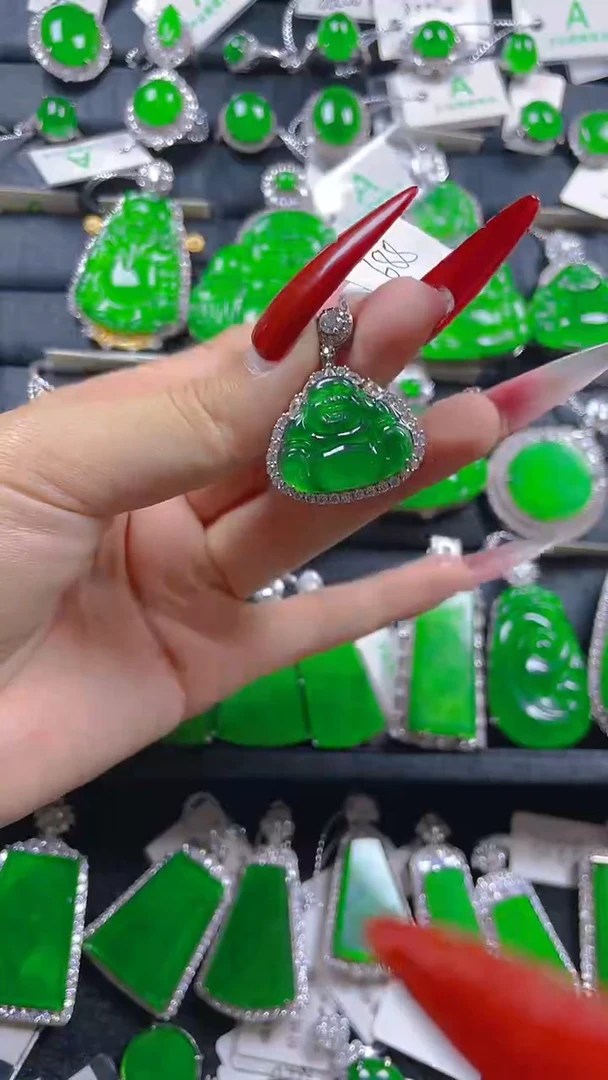 翡翠银S925镶嵌颈饰11
