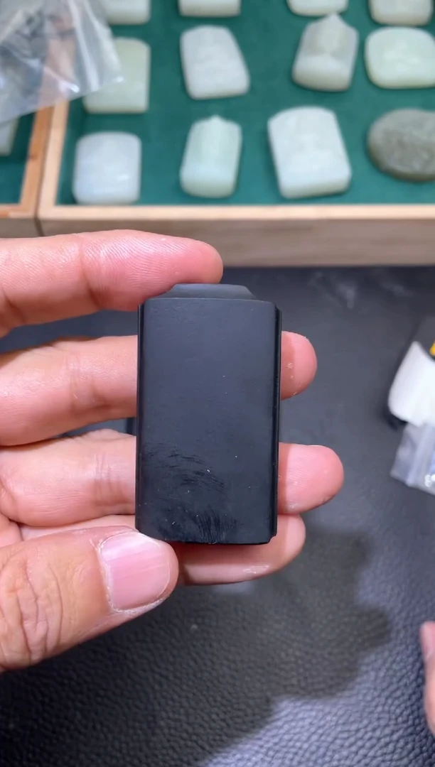 未镶嵌和田玉挂件官帽