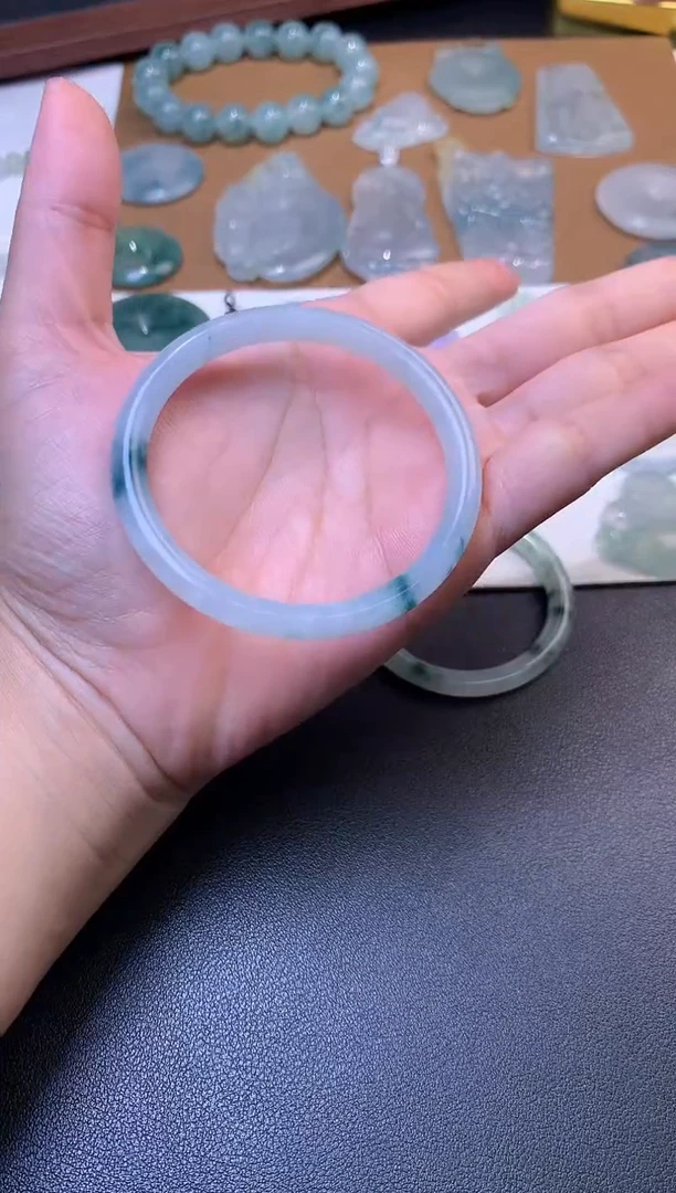 未镶嵌定制翡翠月***子毛货49.8