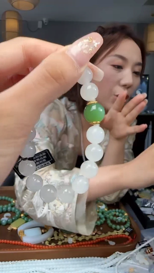 手链未镶嵌和田玉1