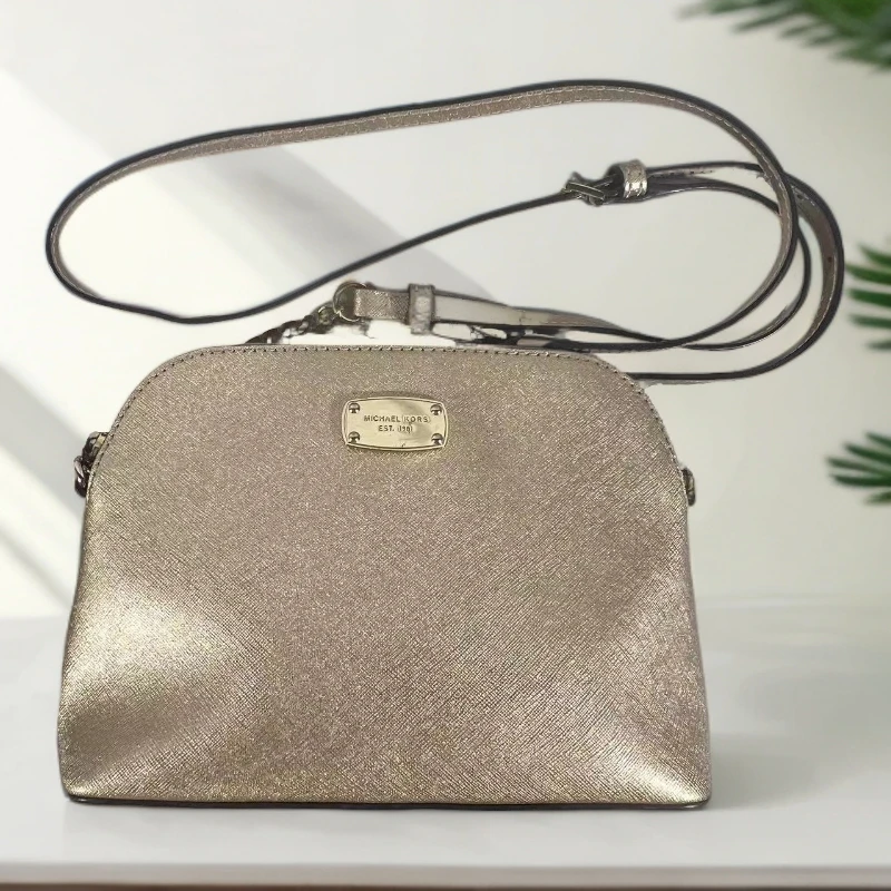 95新 MICHAEL KORS/迈克高仕 金色斜挎包G24020397尺寸22*17