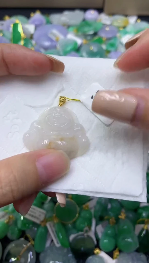 颈饰未镶嵌翡翠天然缅甸翡翠A货