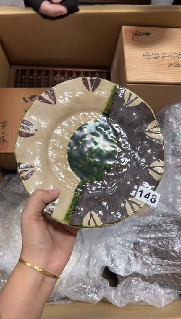 瓷片f****?148中古商品谨慎参拍