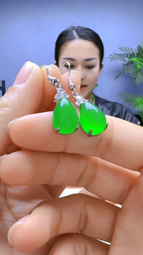 【闪购商品】翡翠颈饰银S925镶嵌颈饰