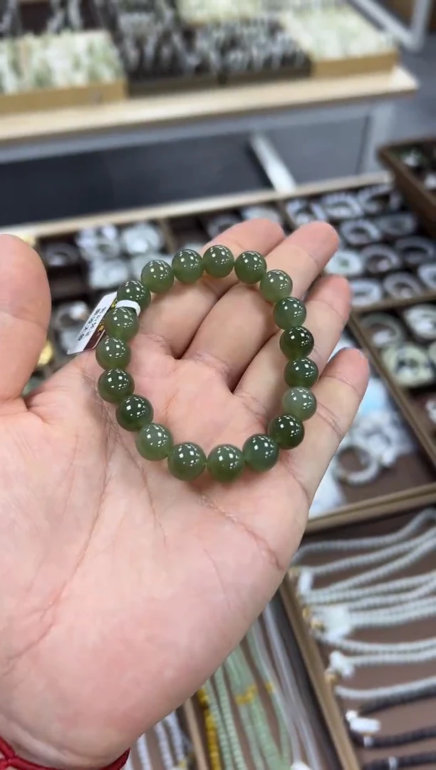 颈饰未镶嵌和田玉手串10mm