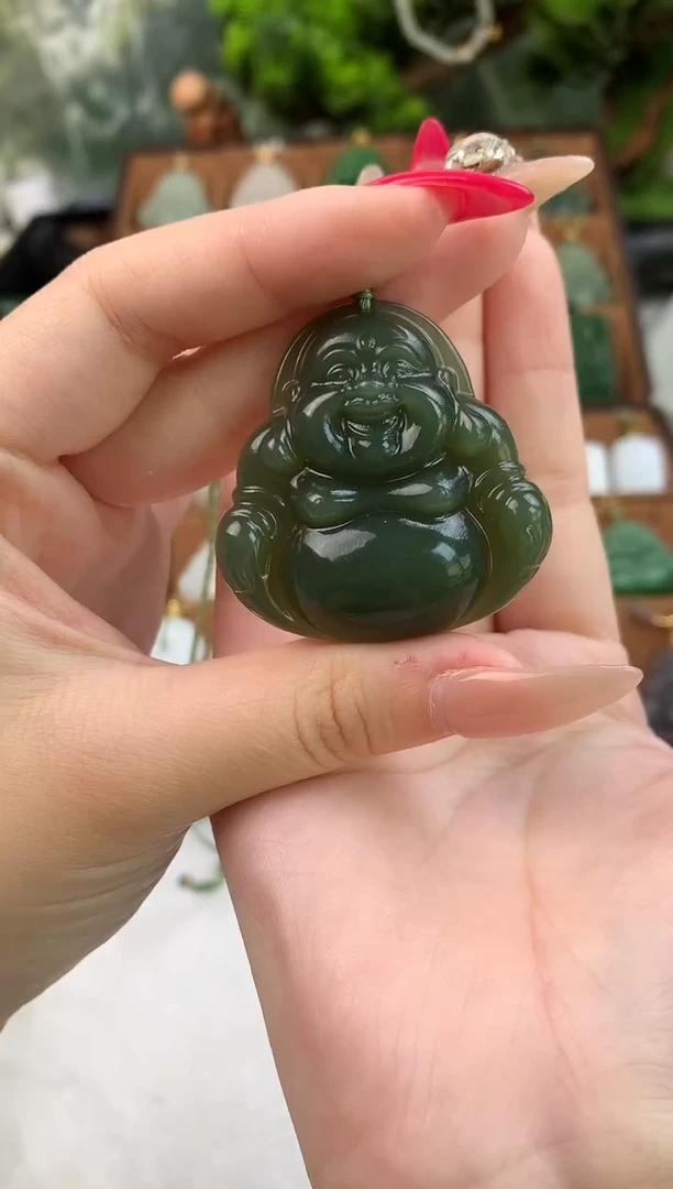 颈饰未镶嵌和田玉吊坠1
