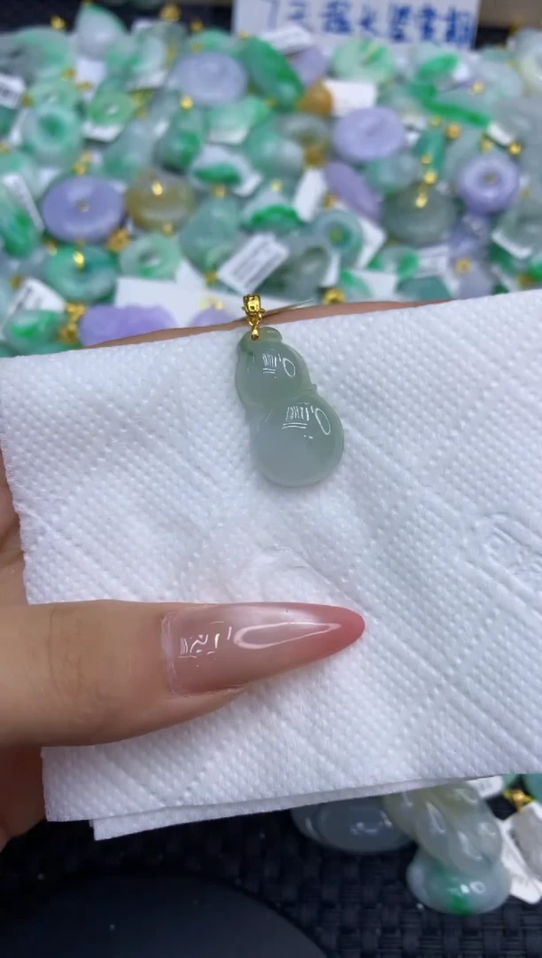 颈饰未镶嵌翡翠天然缅甸A货翡翠