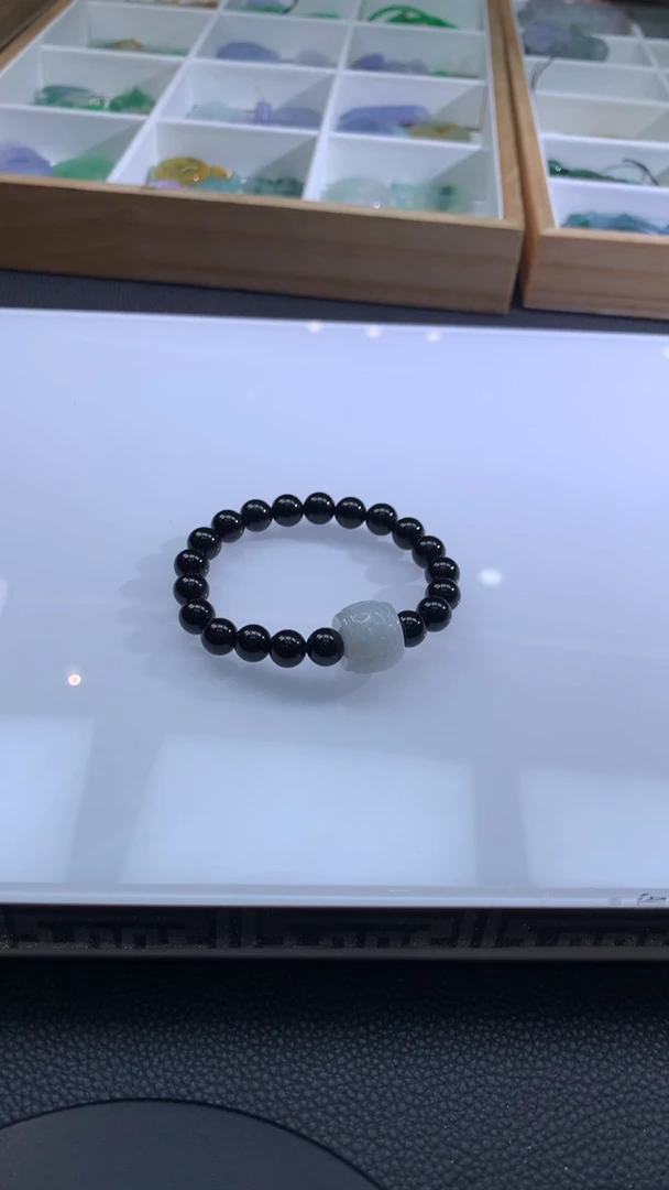 【闪购商品】翡翠手链未镶嵌翡翠