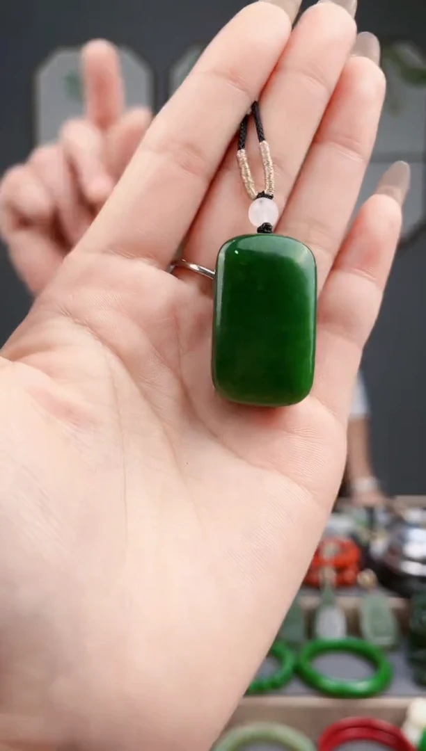 【闪购商品】和田玉颈饰未镶嵌AA多样性发货 拍一发一