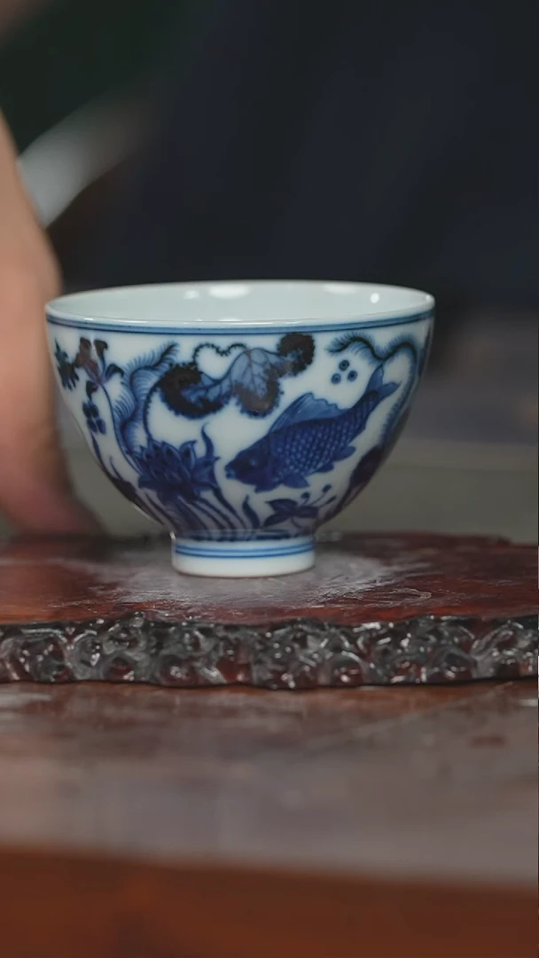润翠堂柴窑鱼藻纹鸡心杯040