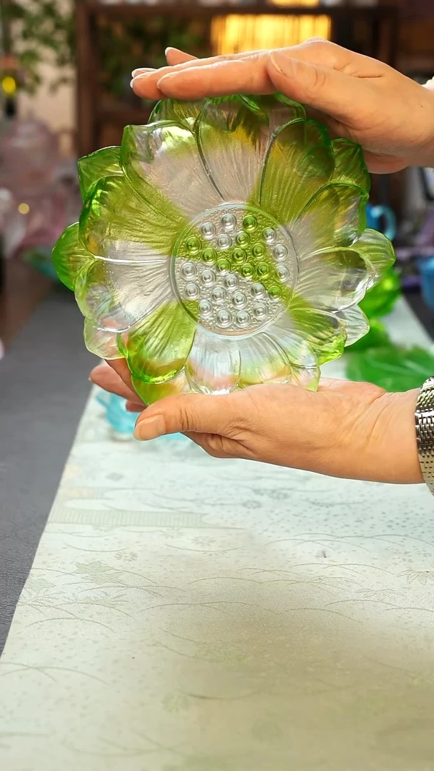 琉璃闪购映日荷花壶承绿色