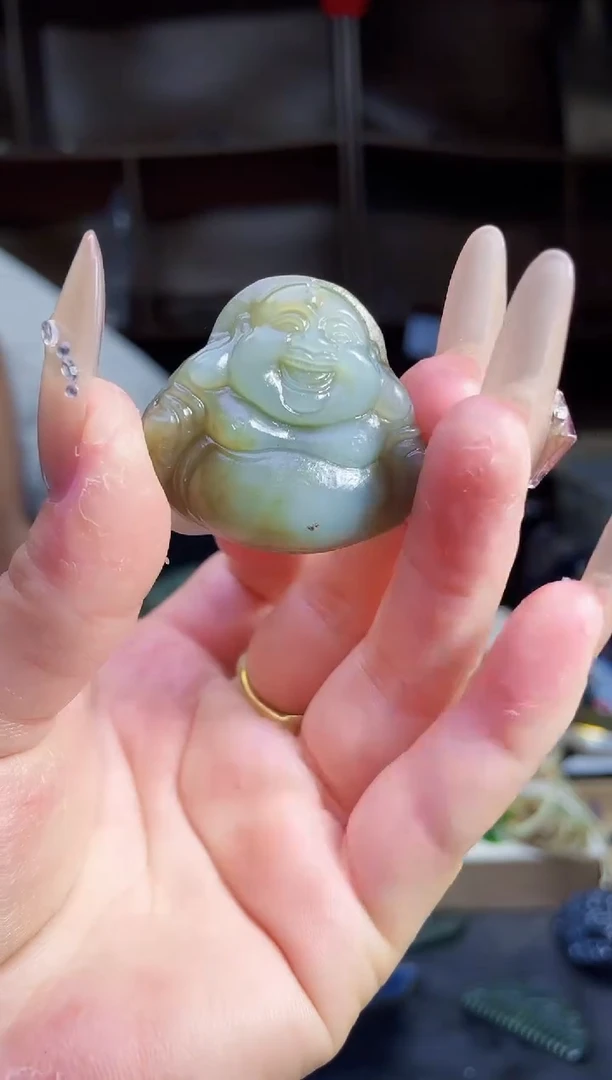 和田玉未镶嵌颈饰1