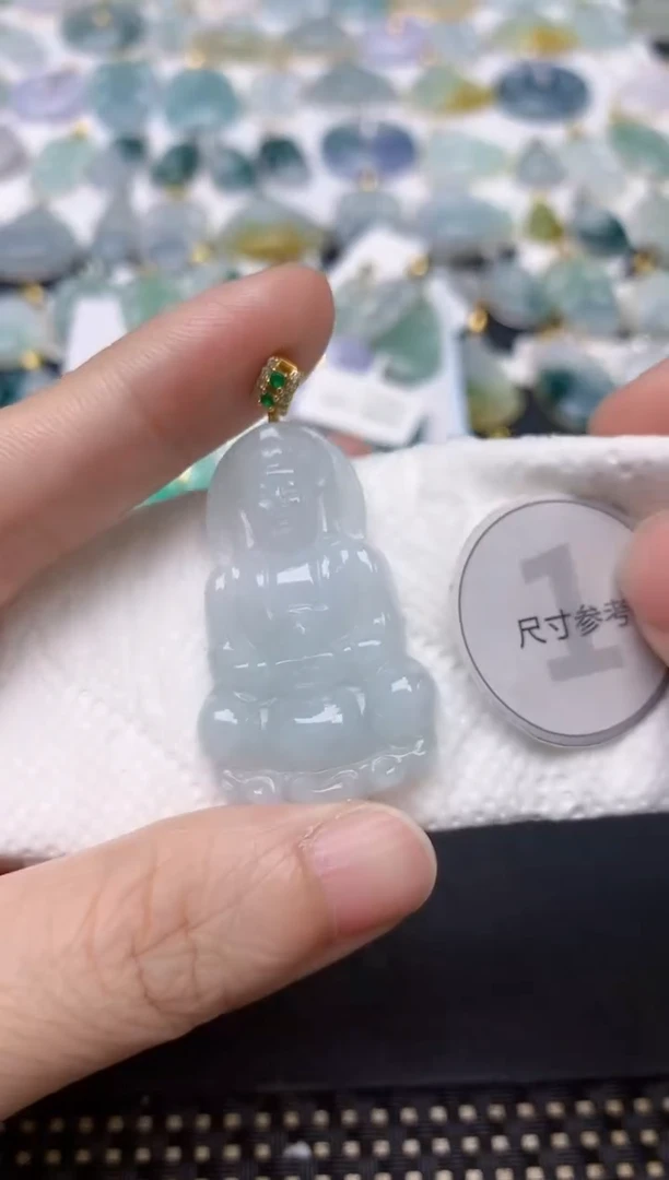 颈饰未镶嵌翡翠天然缅甸A货翡翠
