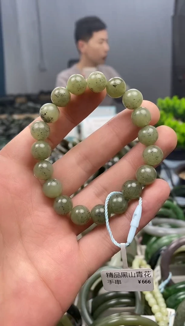 未镶嵌手镯和田玉10mm