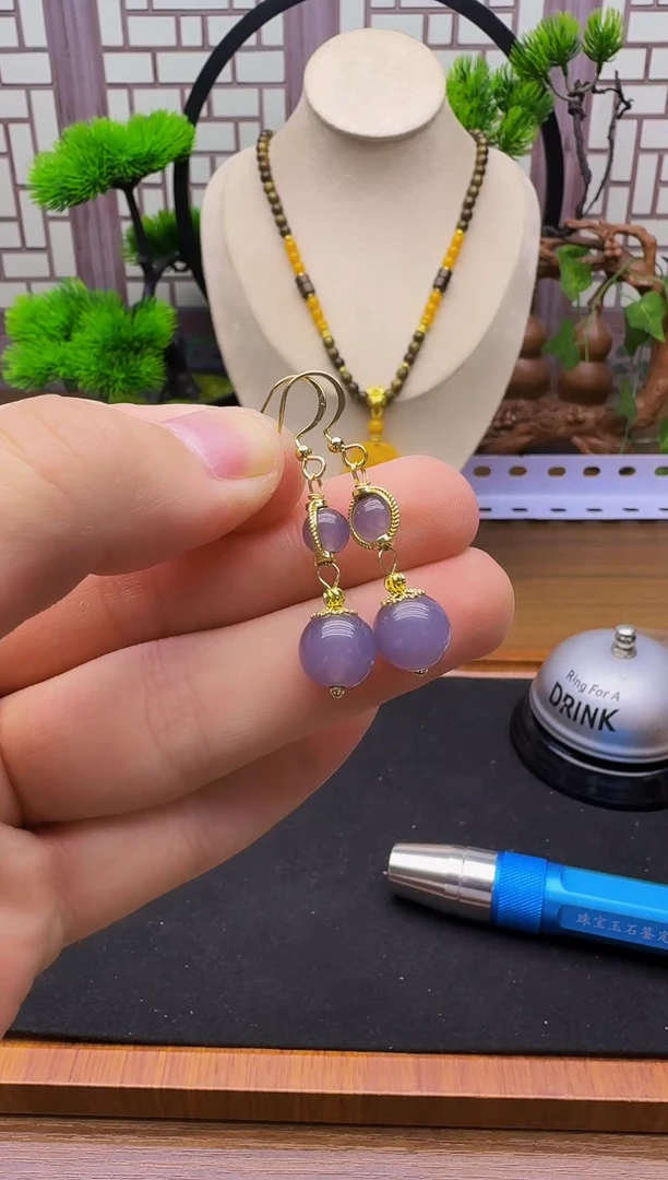 14K金镶嵌和田玉耳饰E139